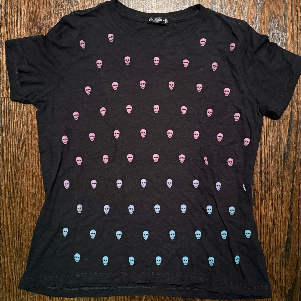Women’s Black Ombré Skull T-Shirt